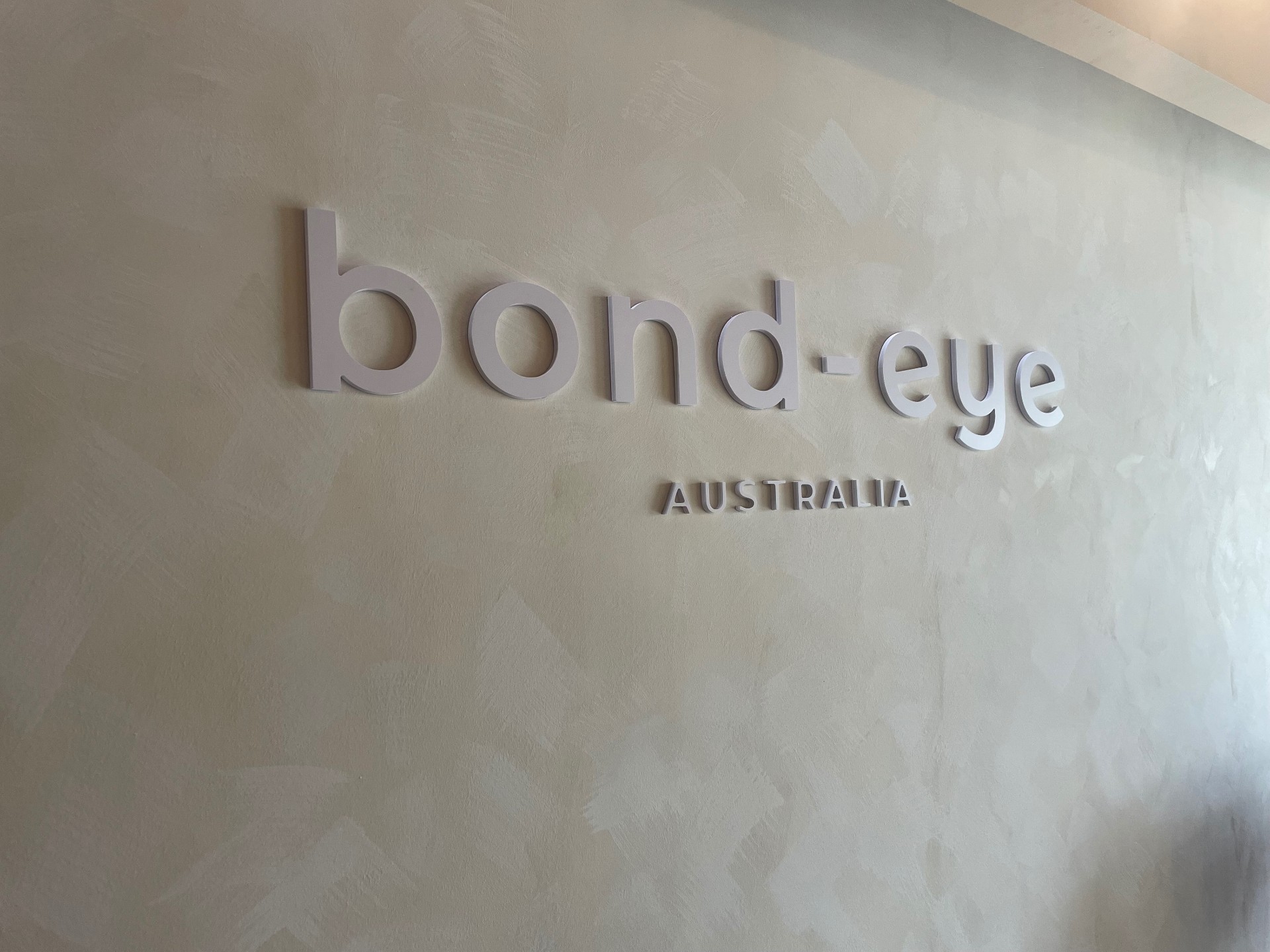bond-eye Australia dimensional wall lettering