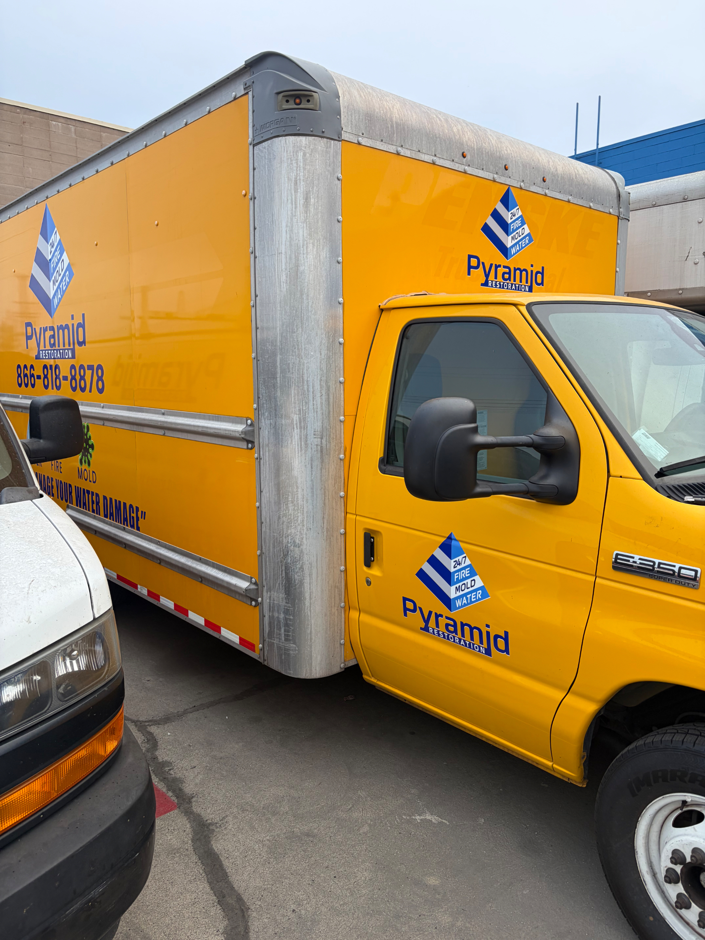 Pyramid Restoration truck graphics
